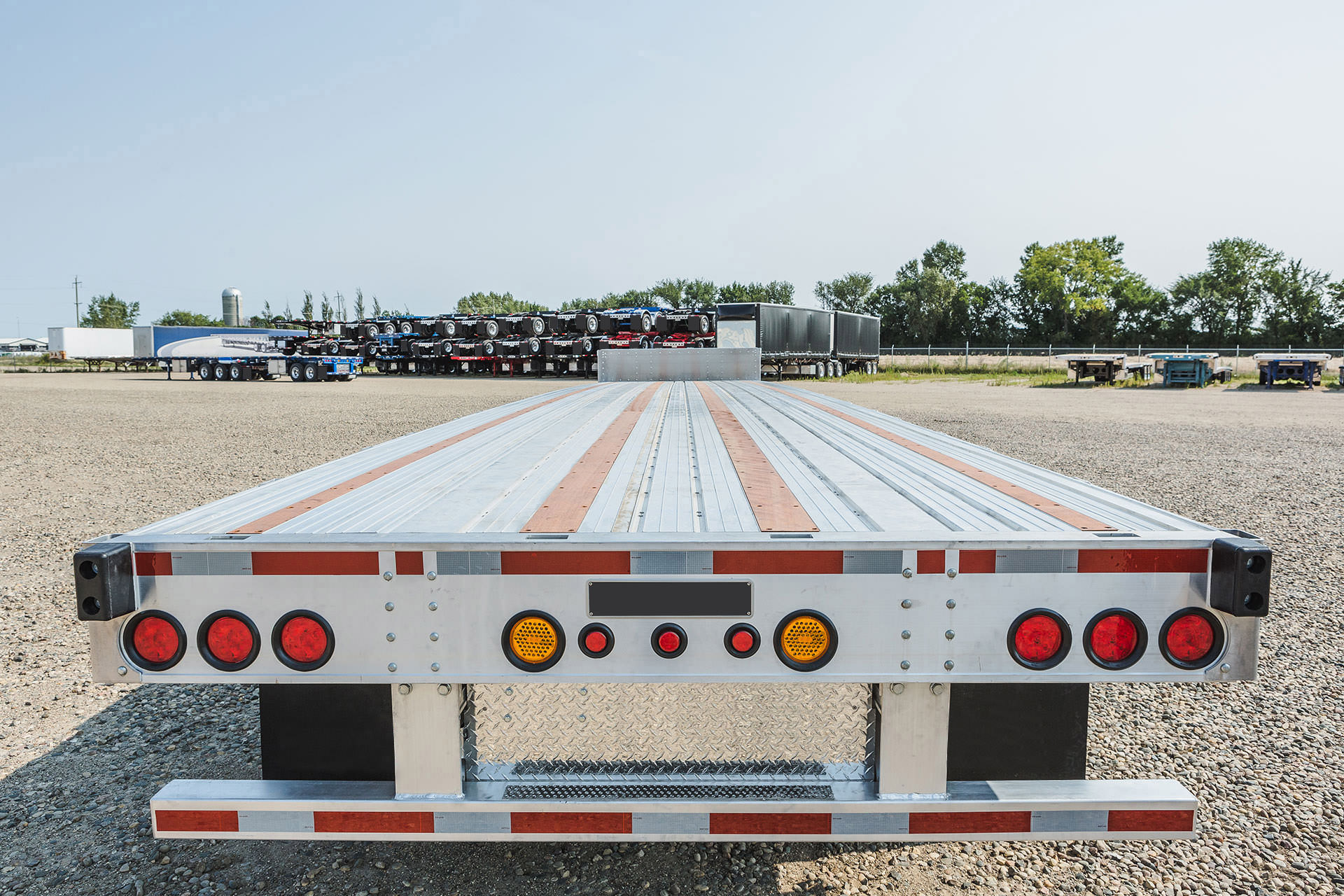Brilliance Aluminum Flatbed Trailers - Photos - Prestige Trailers
